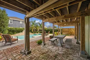 2102 Ave P, Galveston, TX 77550 - Photo 37