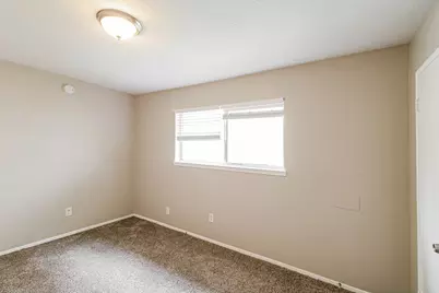 2811 E Birchdale Drive, Missouri City, TX 77489 - Photo 15