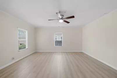 11730 Greenglen Drive, Houston, TX 77044 - Photo 7