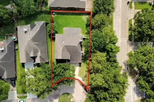 11502 Valley Pike Ct, Sugar Land, TX 77498 - Photo 3
