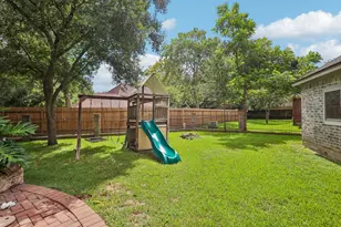 907 Remington Ct, Friendswood, TX 77546 - Photo 31