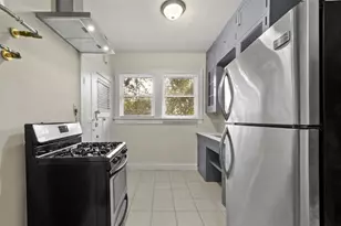 436 Westmoreland St, Houston, TX 77006 - Photo 9
