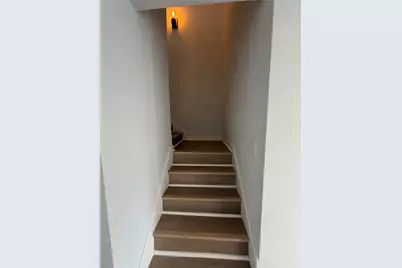 1913 Bittercreek Drive, Houston, TX 77042 - Photo 9