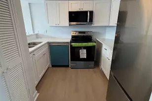 1913 Bittercreek Dr, Houston, TX 77042 - Photo 3