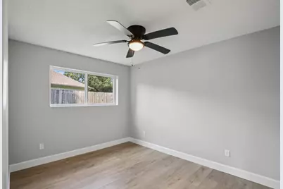 16411 Porpoise Court, Crosby, TX 77532 - Photo 17