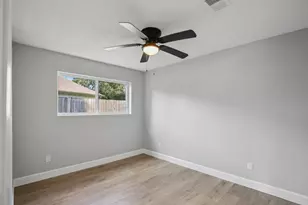 16411 Porpoise Ct, Crosby, TX 77532 - Photo 17