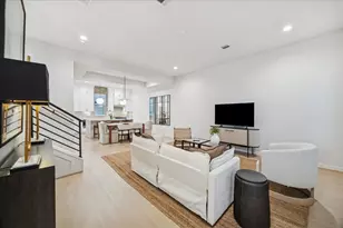 811 Thornton Rd, Houston, TX 77018 - Photo 5