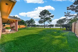 405 Wickford Ct, League City, TX 77573 - Photo 1