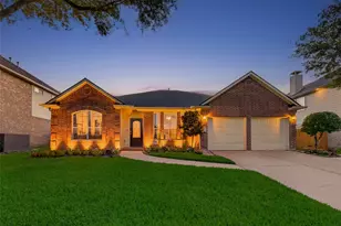 405 Wickford Ct, League City, TX 77573 - Photo 37