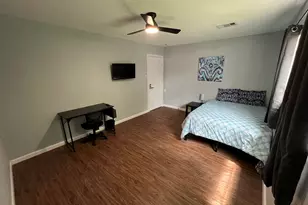 1005 Bank Dr, Houston, TX 77547 - Photo 11