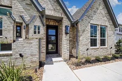 422 Venado View Court, Conroe, TX 77304 - Photo 3