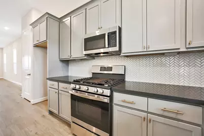 2517 S Houston Avenue, Pearland, TX 77581 - Photo 5