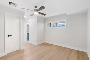 7525 Middlewood St, Houston, TX 77063 - Photo 31
