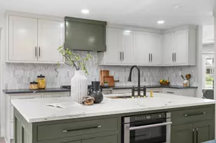 7525 Middlewood St, Houston, TX 77063 - Photo 15