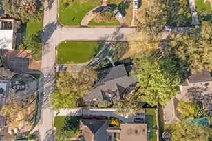 7525 Middlewood St, Houston, TX 77063 - Photo 37