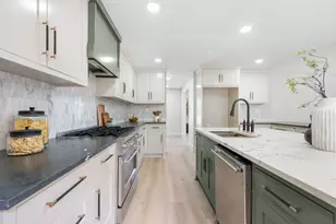 7525 Middlewood St, Houston, TX 77063 - Photo 17