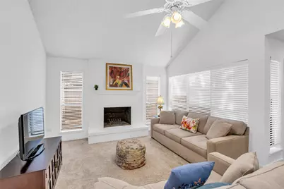 13740 Hollowgreen Drive #605, Houston, TX 77082 - Photo 5