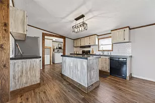 34658 Rodeo Rd, Waller, TX 77484 - Photo 5