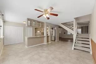 10556 Hammerly Blvd, Houston, TX 77043 - Photo 5