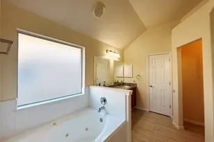 9106 S Ferndale Pl Dr, Houston, TX 77064 - Photo 15