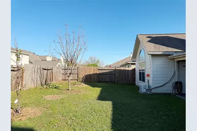 9106 S Ferndale Place Drive, Houston, TX 77064 - Photo 45