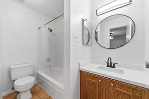 9850 Pagewood Ln, Houston, TX 77042 - Photo 25