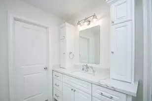 422 Mignon Ln, Houston, TX 77024 - Photo 29