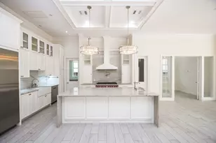 422 Mignon Ln, Houston, TX 77024 - Photo 9