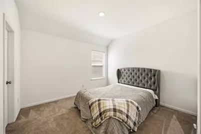 4238 Redford Valley Road, Rosharon, TX 77583 - Photo 19