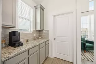 4238 Redford Valley Rd, Rosharon, TX 77583 - Photo 11