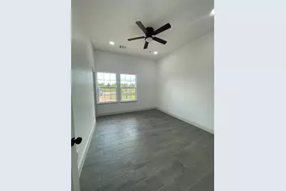 1610 Road 5729, Cleveland, TX 77327 - Photo 5