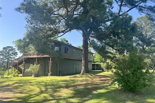 23004 Landrum Village Dr, Montgomery, TX 77316 - Photo 17