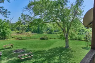 23004 Landrum Village Dr, Montgomery, TX 77316 - Photo 27