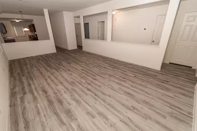 5731 Post Oak Manor Drive, Houston, TX 77085 - Photo 5