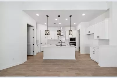 3013 Gleason Terrace Lane, Texas City, TX 77568 - Photo 5