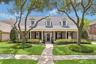 30 St Simons Ct, Sugar Land, TX 77479 - Photo 1