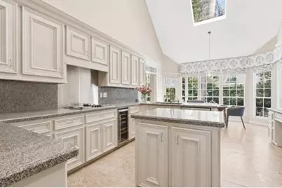 5834 Mountain View Drive, Kingwood, TX 77345 - Photo 13
