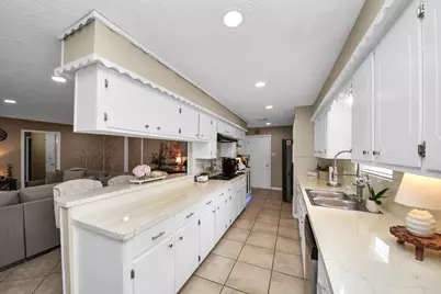 613 Luella Ave, Deer Park, TX 77536 - Photo 13