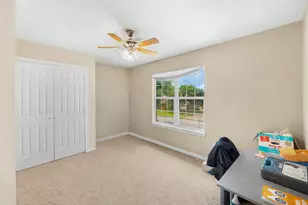 3807 Meadow View Dr, College Station, TX 77845 - Photo 15