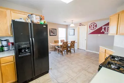 3807 Meadow View Drive, College Station, TX 77845 - Photo 7