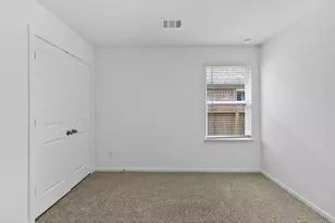 1718 Portia Ln, Conroe, TX 77301 - Photo 5