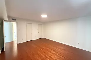 357 N Post Oak Ln, Houston, TX 77024 - Photo 19