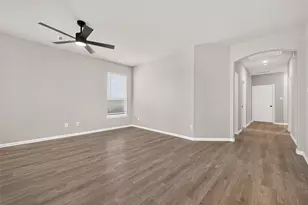 217 Green Jupiter Way, Brookshire, TX 77423 - Photo 5