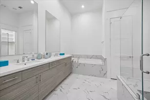 3407 Robin Rose Ln, Houston, TX 77080 - Photo 13