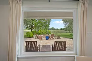 1945 Settler's Way Dr, Sealy, TX 77474 - Photo 5