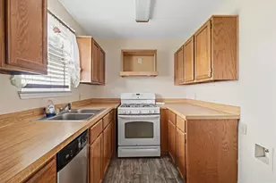 1351 Coleman Boylan Dr, League City, TX 77573 - Photo 33