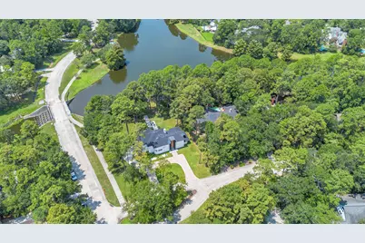 1 E Wedgewood Glen, The Woodlands, TX 77381 - Photo 1