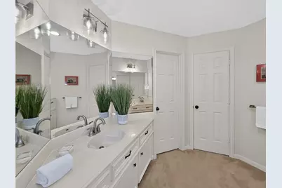 2702 Briar Knoll Court, Sugar Land, TX 77479 - Photo 41