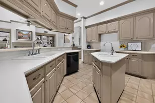 2702 Briar Knoll Ct, Sugar Land, TX 77479 - Photo 23