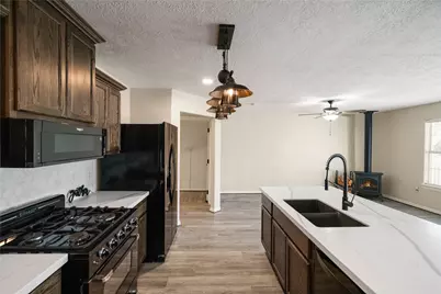 4917 Louise Street, Seabrook, TX 77586 - Photo 13